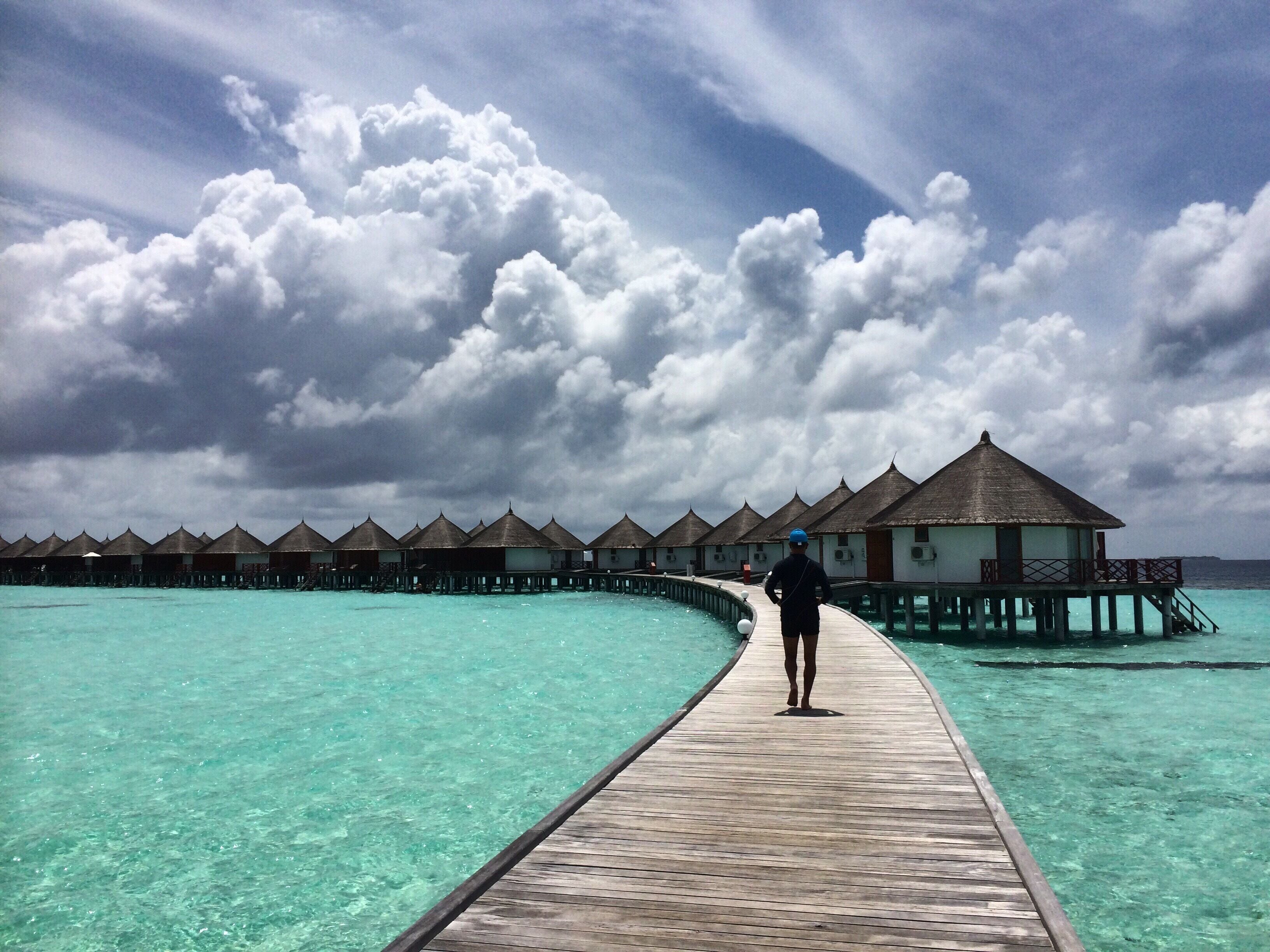 Safari Resort in Maldives - we enjoyed the posh lifestyle. Maldives is pack full of activities for hiking, water activities or wildlife sighting.  #travel #Maldives #water #BVSBlue #seascape #lifeatexpedia #nationalpark  #water 
#hiking #travel #colourful 