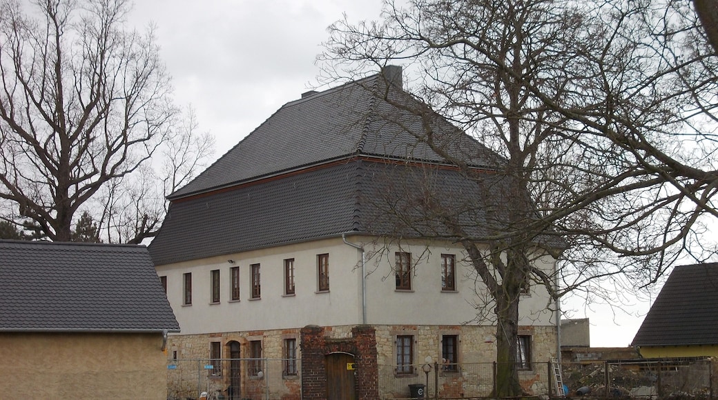 Pissen manor house (Leuna, district of Saalekreis, Saxony-Anhalt)