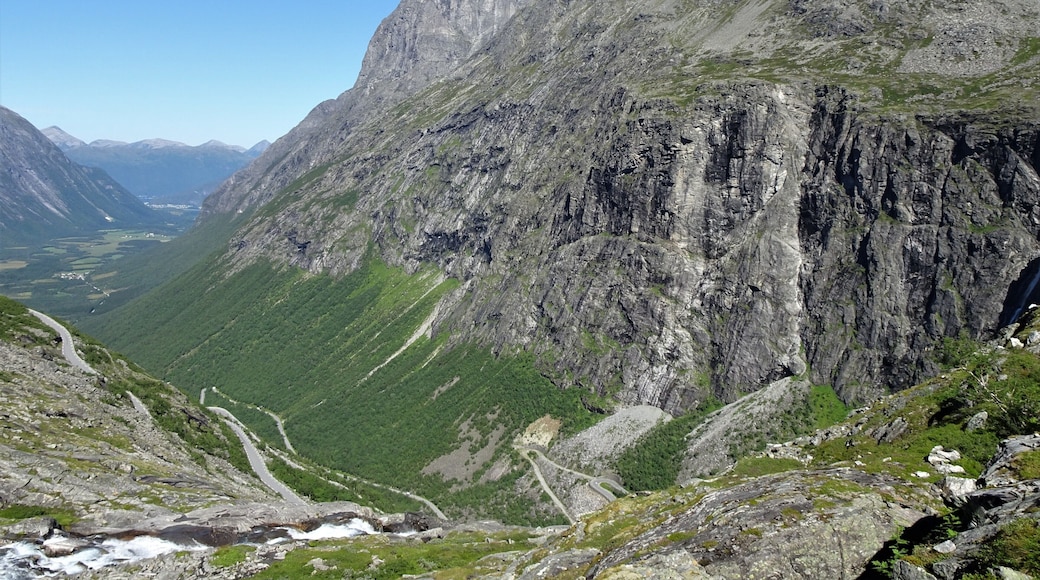 The long and narrow Romsdalen valley is surrounded by majestic towering mountains on either side. #GreatOutdoors #Nature