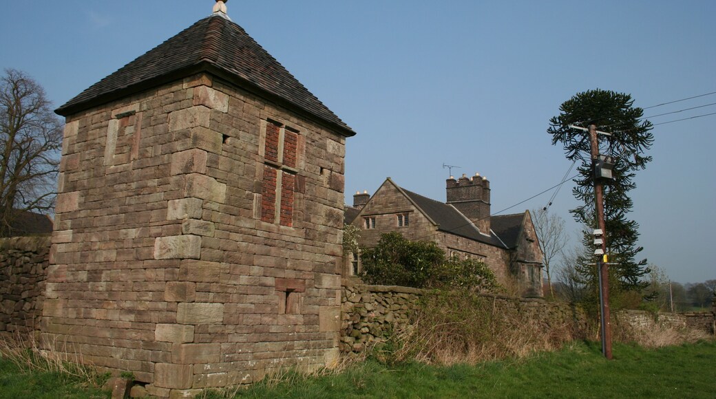 Whitehough Both the 17th-century farmhouse and the 18th-century gazebo in the foreground are Grade II* listed.