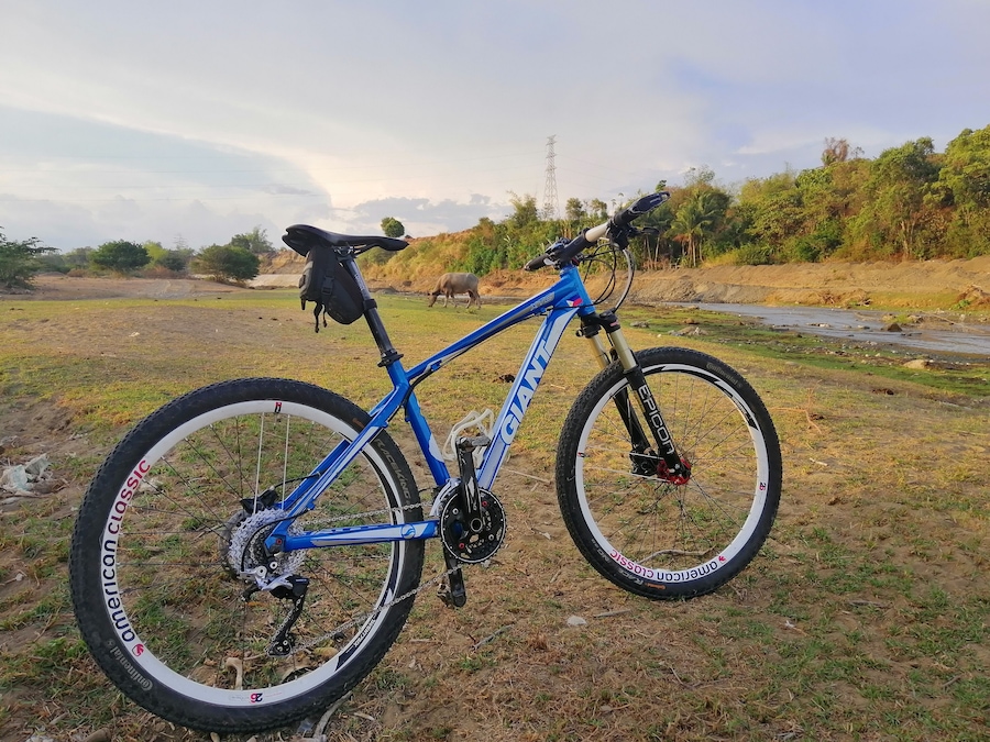 Mountain bike more than 200 dollars https://adventuregearhub.com/best-cheap-mountain-bikes-under-200/