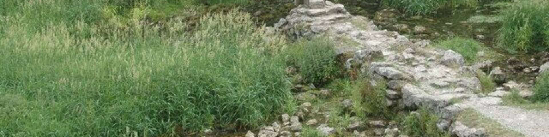 Footbridge in Lathkilldale