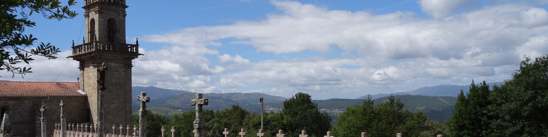 Igrexa e paisaxe do Pao, Gomesende.