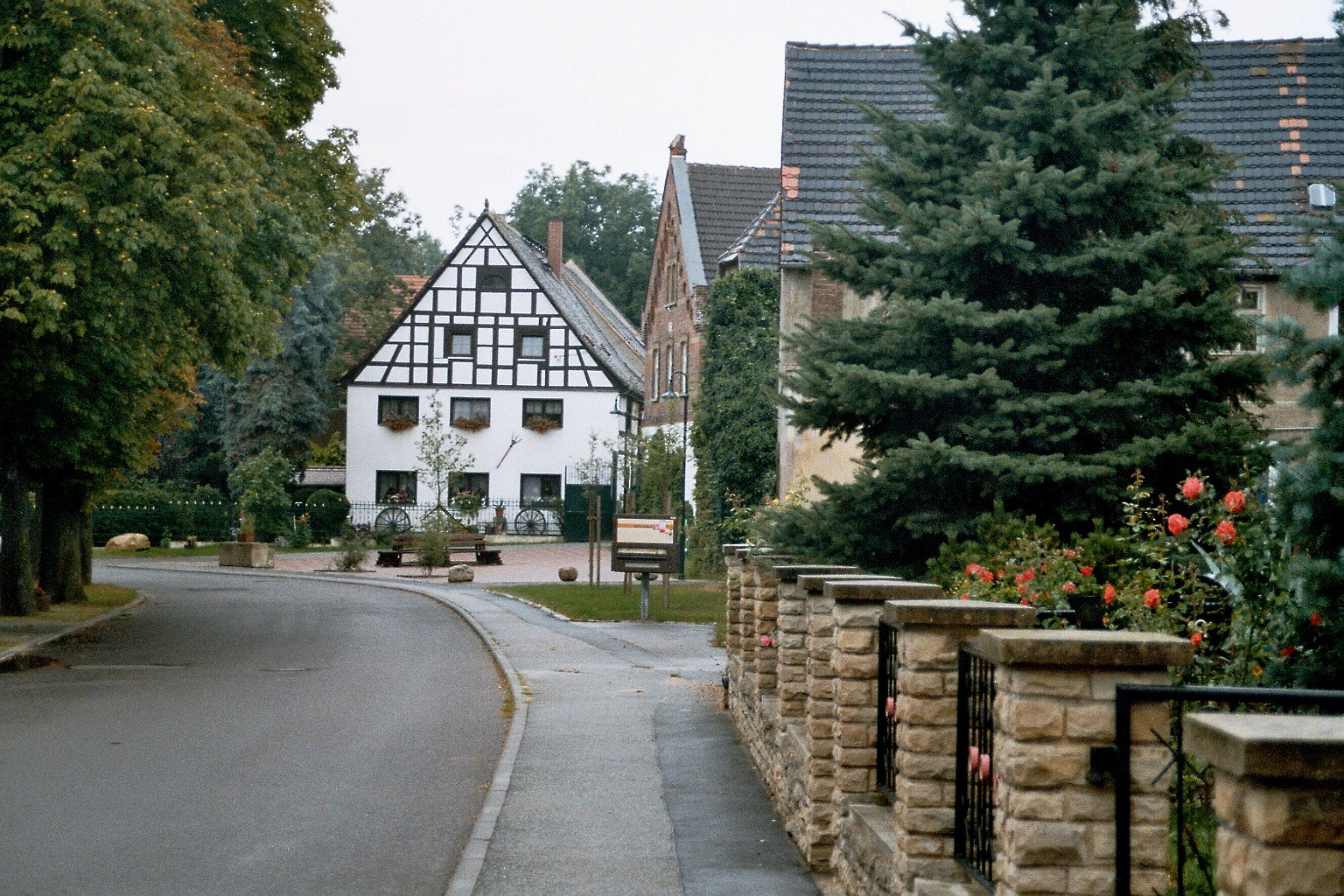 Trebnitz (Teuchern), villagescape