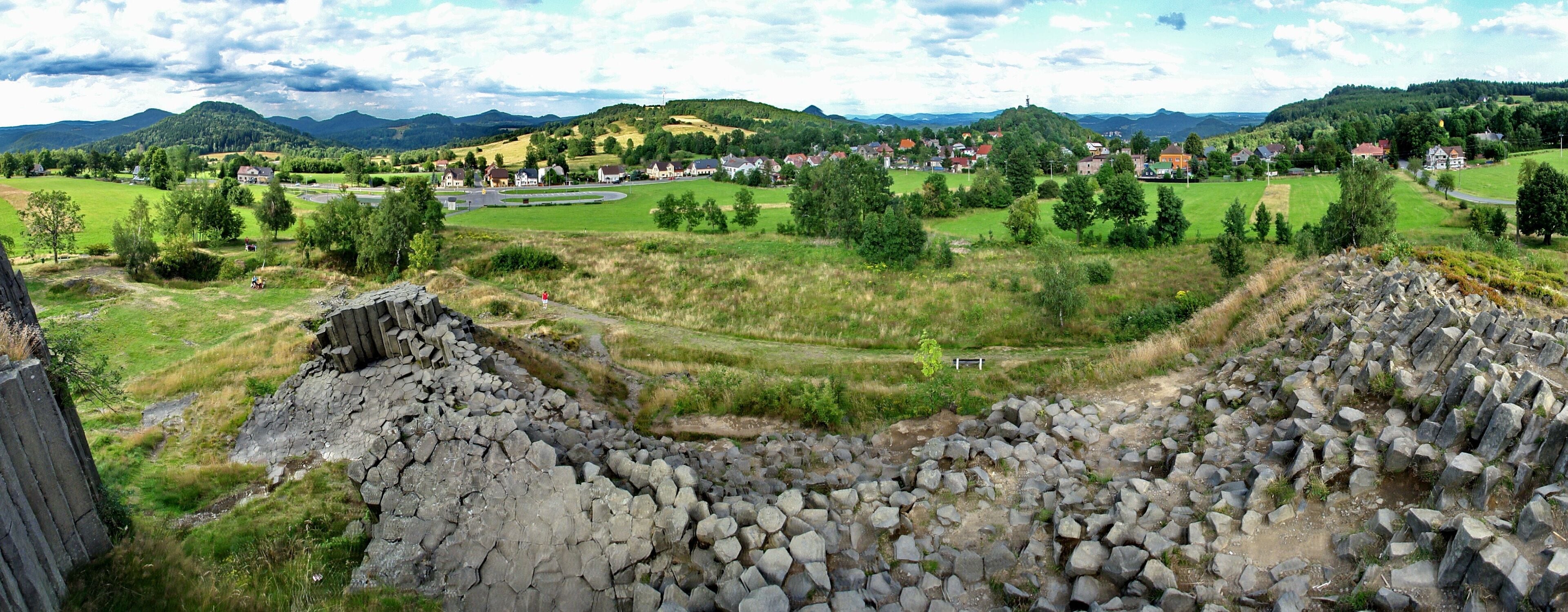 Kamenický Šenov, Tschechische, Herrenhausfelsen