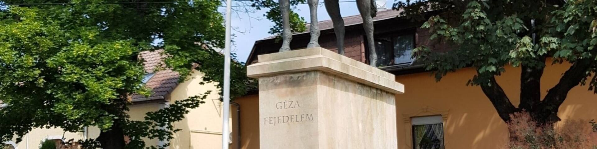 Hungarian knight sculpture