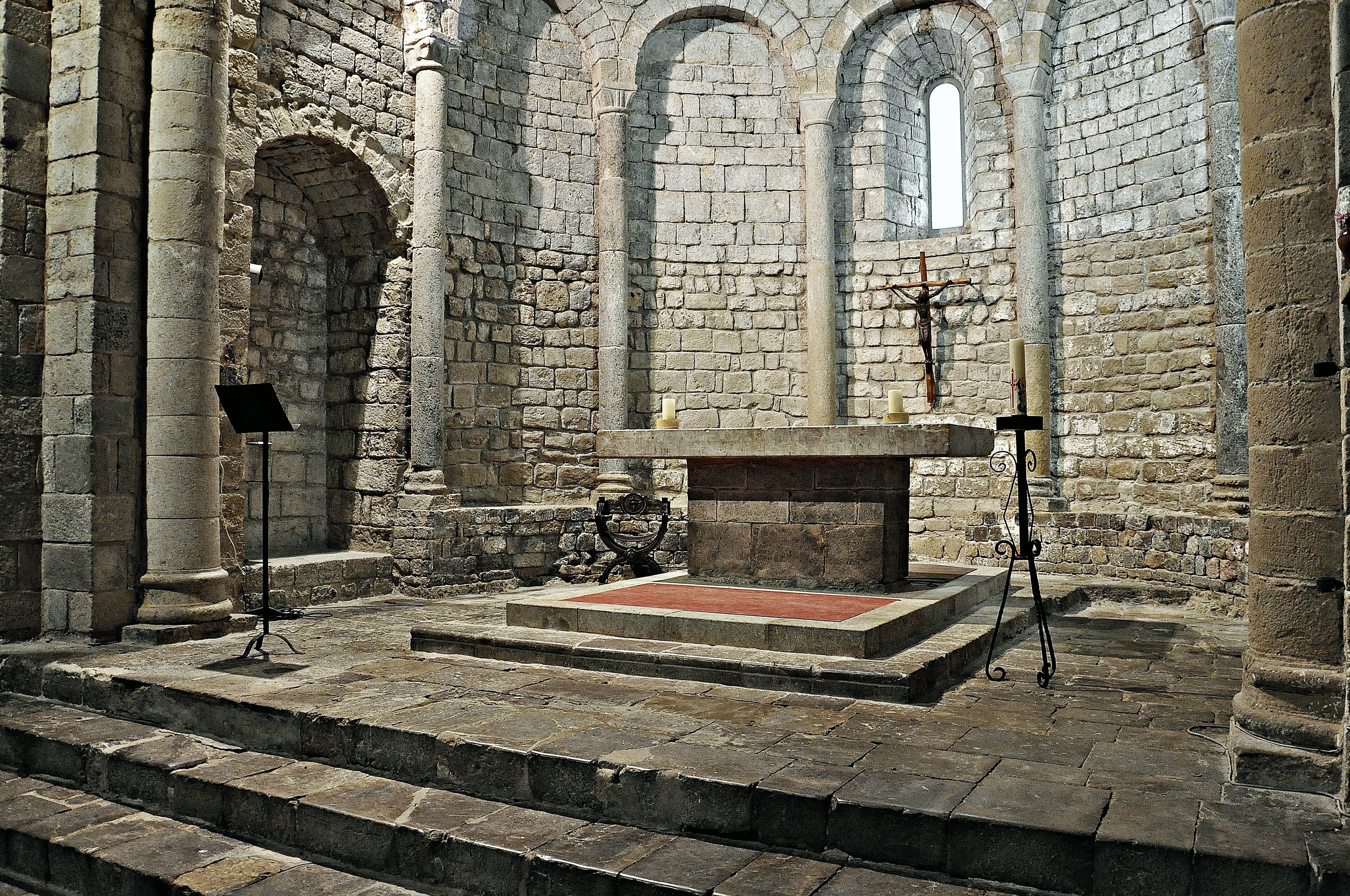 altar de la iglesia