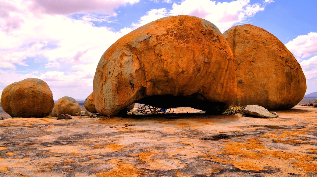 these are one of the largest monolits sculped by nature. Lajedo do Pai Matheus features the most unique collection of stones sculped by the wind throughout millions of years in high desert regions, with colours paited by the erratic rainfalls minerals and oxidation