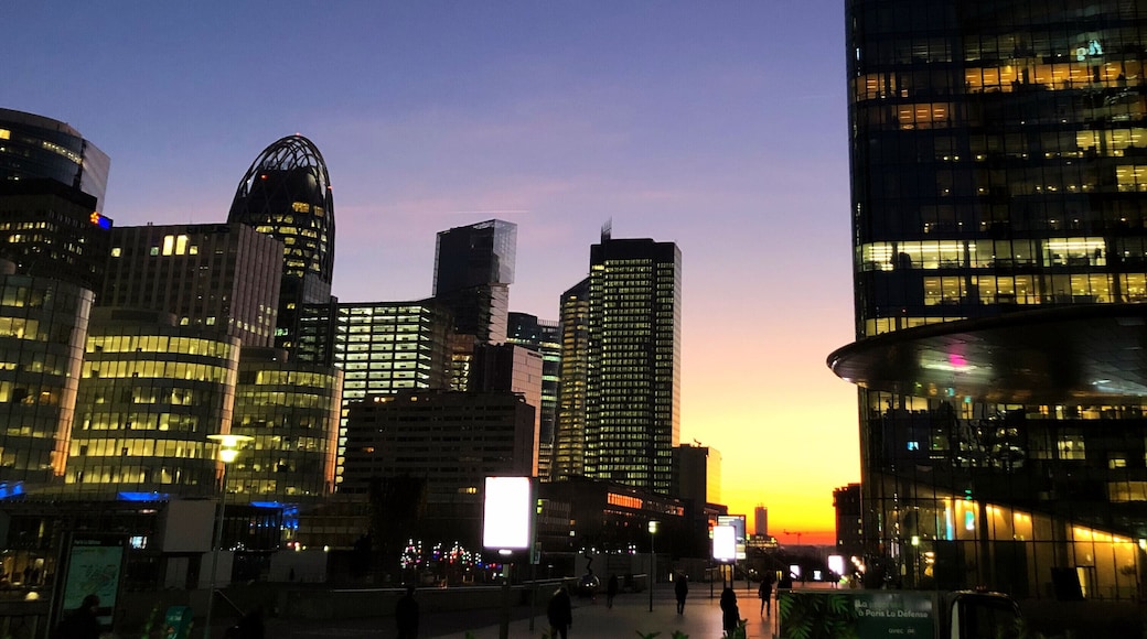 My workplace (La Défense - France)
#paris #businessdistrict #france #europe
December 2019 - iPhone 8