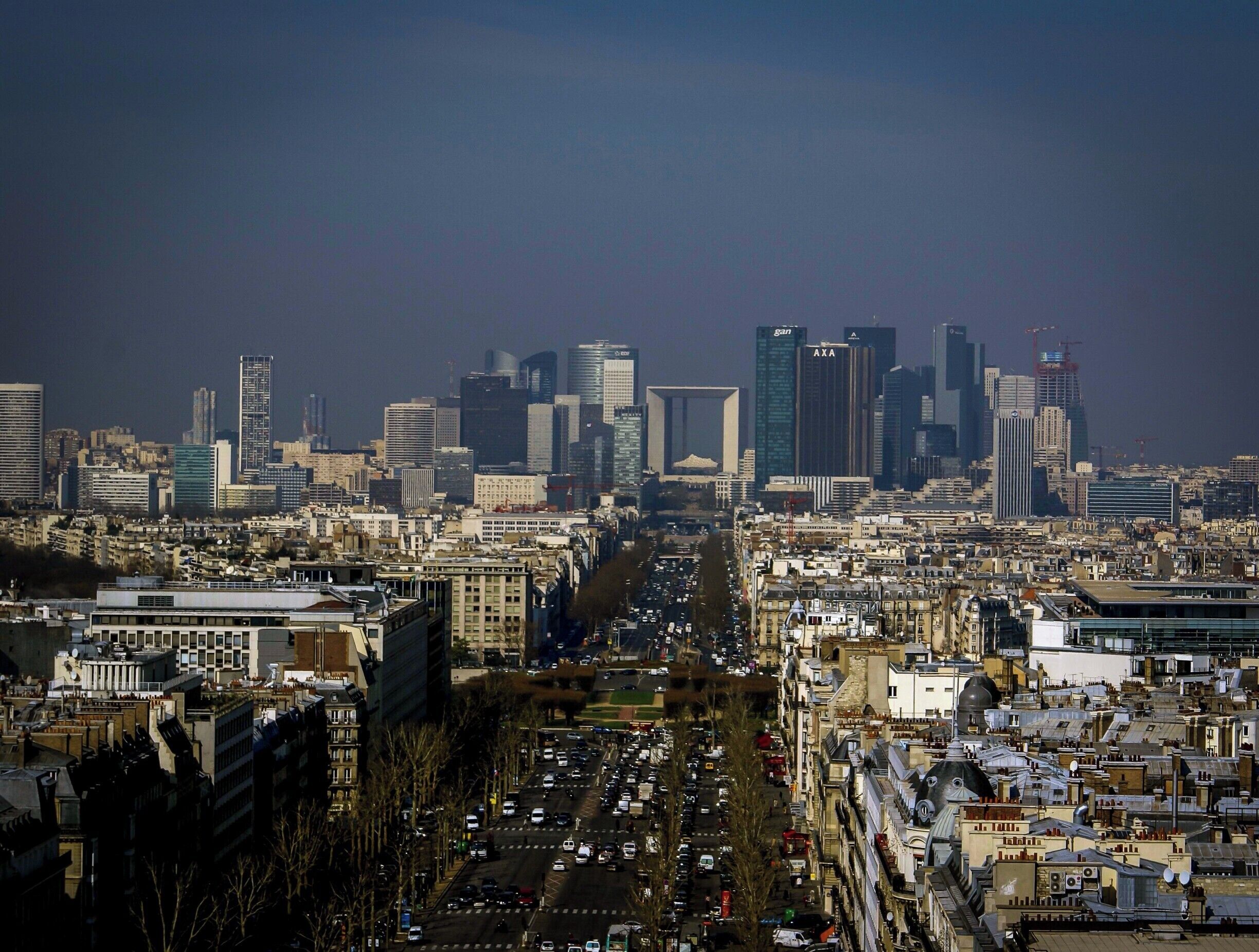La Defense #paris #france #europe #architecture #building #modern #city #cities #citylife #cityscape #outdoors #photography #sky #skyscraper #streetphotography #travel #traveling #travelgram #travelphotography #urban