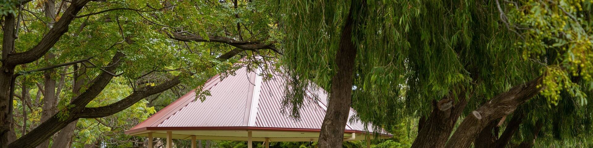 Balaklava featuring a garden