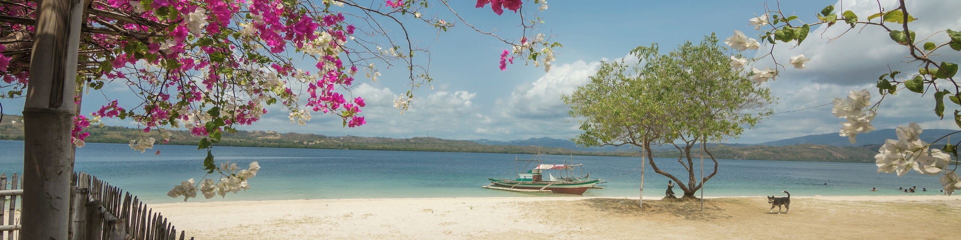 Fine beaches, turquoise blue waters and no crowds makes the beautiful island of Suguicay in Bulalacao, Mindoro Oriental a perfect getaway.
