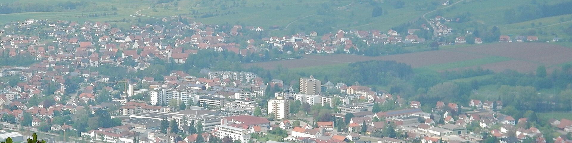 Ausblick vom AlbtraufgĂ€ngerweg beim Hörnle 956 m ĂŒ. NN