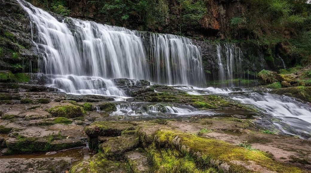 Sgwd Isaf Clun Gwyn Waterfall