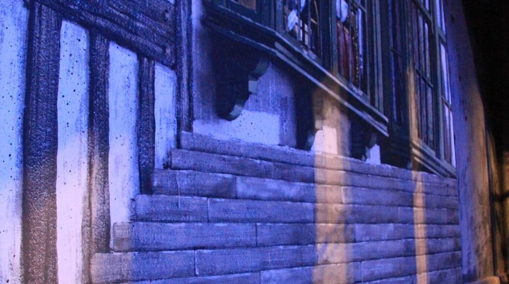 Warner Bros. Studio Tour London: The Making of Harry Potter.