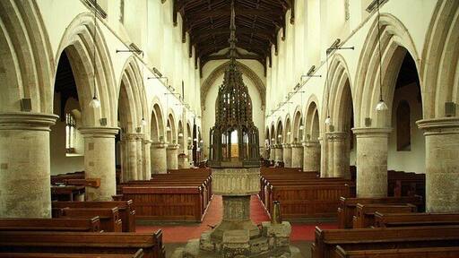 St.James' nave Fantastic nine-bay Norman arcades, the three west bays (nearest) are pointed gothic but late 12th century nonetheless, part of a former Priory church at Freiston