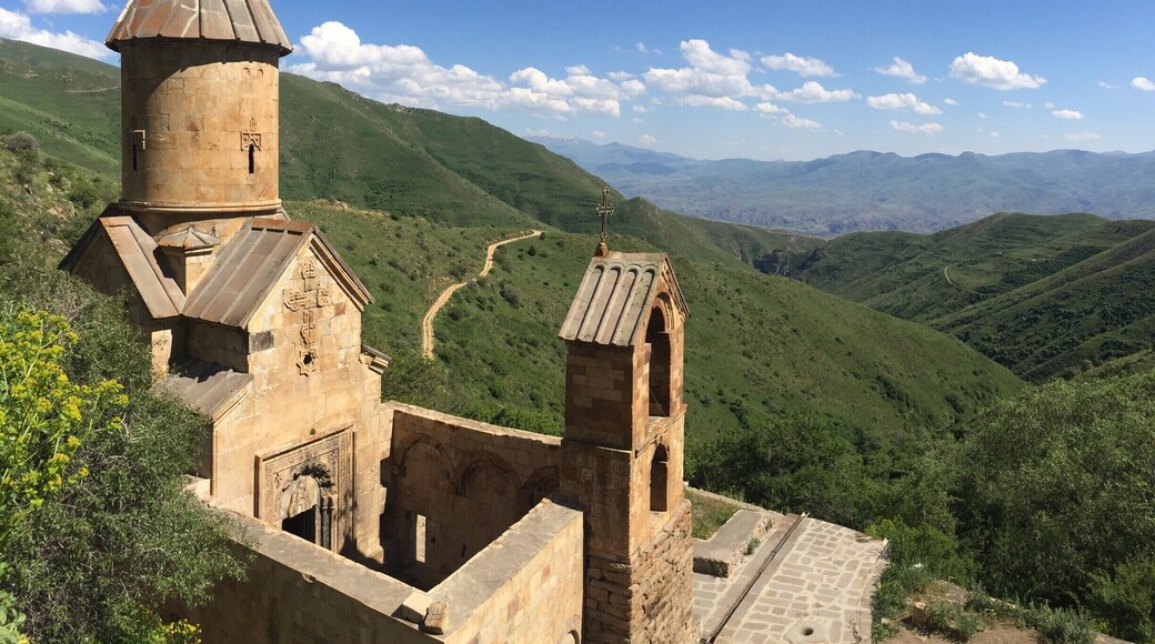 We started walking in the heat of the day, something I wouldn't advise to anybody. The sun was beating down on our heads. We stopped at the farm with the barking dog to talk to the man who doesn't speak. Luckily his wife does, and our guide had a conversation about the cows and goats. Butterflies littered the trail by the dozens, hardly caring we were there. We ate lunch under the shade of a tree by the river.
Somebody let the cows roam into the monastery at night and they made a mess of the open courtyard. The flies loved it but our guide took pictures and promised to put them on Facebook as a complaint. It was a perfect day in Armenia.
#armenia #spitakavor #monastery
https://www.visa-vis.com/armenia-1/
