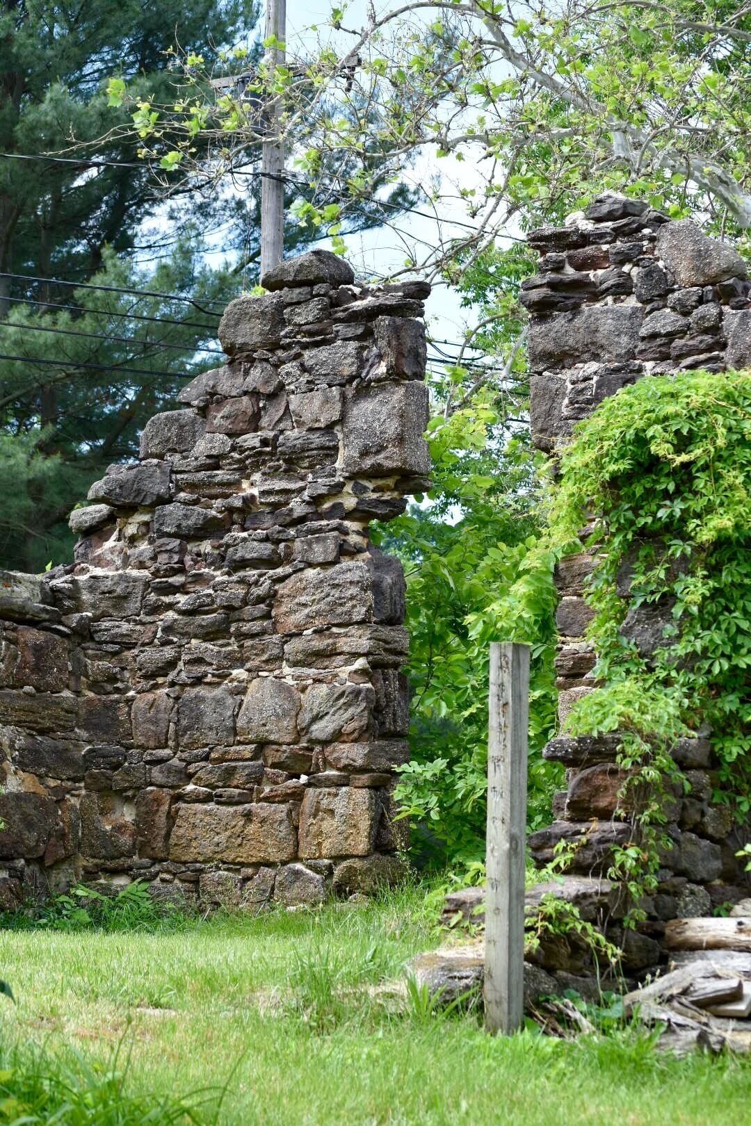   The ruins of Abraham Lincoln's great-great grandfather's Black Smith Shop/Ironworks. The Lincoln's lived in this area from 1716-1720 and owned 1600 acres of land. They are also connected to the historic Salter's Mill in he quaint town of Allentown nearby. 
  This is a beautiful area to drive on 2 lane roads going over rolling green hills filled with Standardbred horse farms, steepled churches, and family farms. 
