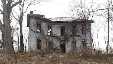 This is a really crooked, #abandoned house. Makes you wonder who once lived there and what happened.