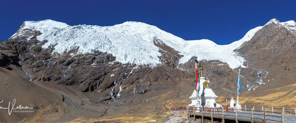 Tibet is in so many ways very interesting for photographers. Thrown back in time. Join my Photo tour through Tibet. www.timvollmer.de