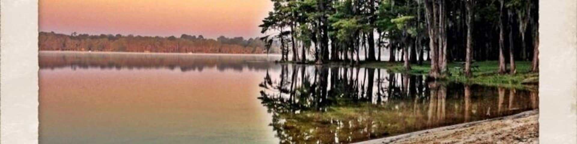 Sunrise on Lake Jackson