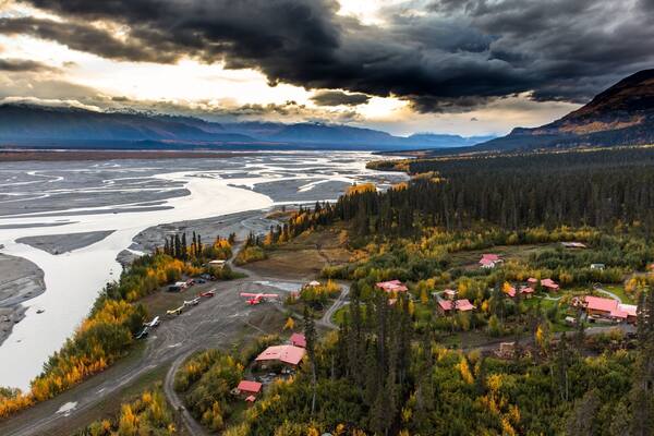 Great place to explore the Alaskan Wilderness with Supercup planes!!