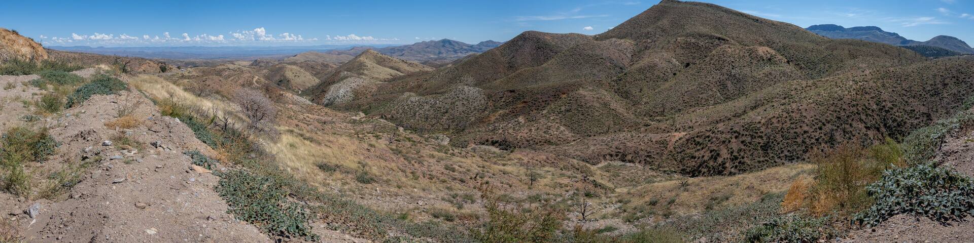 A panoramic view of El Captain pass in Arizona