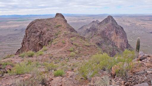 Picacho peak hike! Not easy.. but so worth it! Plus it’s a great work out #mountains #arizona #hiking #picachopeak
