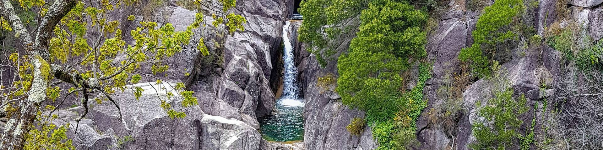 Peace and quiet...
#gerês #Braga #braga_gram #waterfall #minhoportugal #bragaportugal #instatraveling #mountain #visitportugal #igersportugal #portugalalive #portugalcomefeitos #portugal #sharing_portugal #topportugalphoto #discoverportugal #ig_portugal #portugal_em_fotos #super_portugal #portugalvisuals #portugalemclicks #findout_portugal #amar_portugal #portugallovers #RevealPortugal #weshareportugal #portugaladdict #portugal_gems #travel #travelphotography