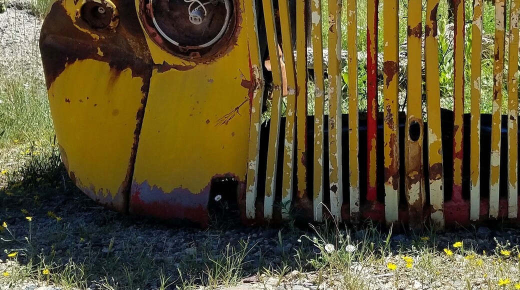 Great antique shop in the town of Yarnell Arizona.