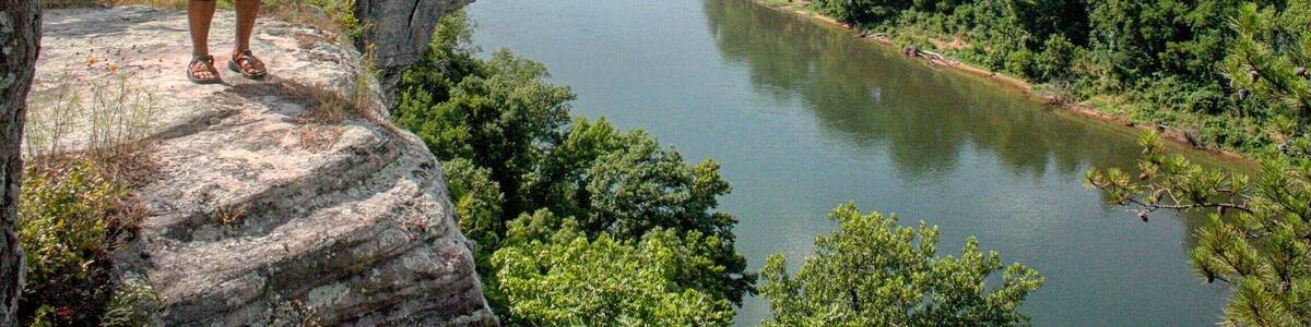 Overlooking the White River at Calico Rock, Arkansas. #wanderlust #waterlust #blufflines #OzarkNationalForest