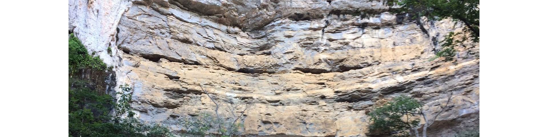 Very cool hike with a 200 foot waterfall at the end .. the hike is different than most because on the way there you're dropping elevation and it's mostly down hill. The way back takes a bit longer since you're going all up hill. Wear good hiking sneakers. Bring plenty of water especially for the hike back. Follow the trail. Don't try to take any short cuts cuz they aren't short cuts I promise haha