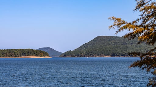 Greers Ferry Lake in Arkansas