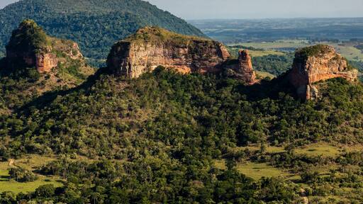 Panoramic view of Mount Three Stones from the Indian stone in the region of the cities of Botucatu, Bofete and Pardinho. Interior of the state of São Paulo. Brazil.