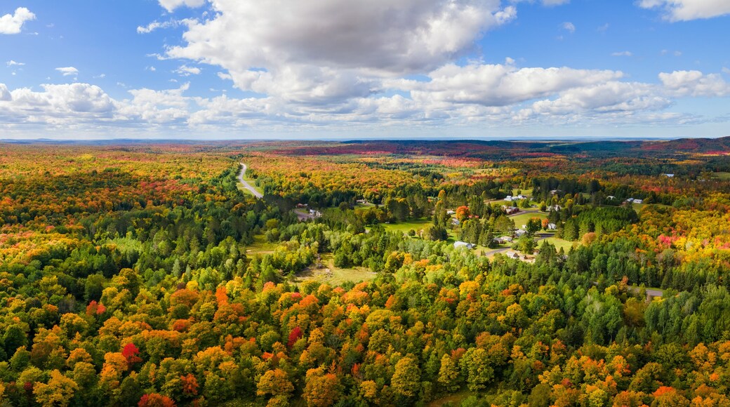 Beautiful autumn countryside scenic drive in the Upper Peninsula