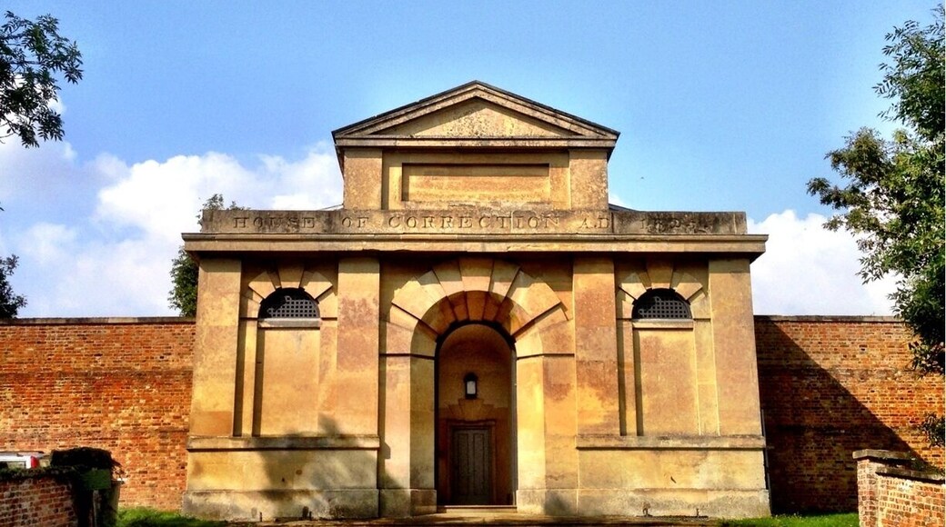 Folkingham House of Correction ... In the early 19th century Folkingham was part of Quarter Sessions, the higher court that dispensed justice for the area, which explains why a House of Correction, or minor prison, was built. It was constructed on the site of Folkingham Castle. The surviving Grade II* listed buildings consist of the original 19th-century governor's house and gateway, dating from 1808 and 1825.It was closed in 1878 but was taken over in about 1980 by the Landmark Trust, an organisation that converts unusual and neglected British buildings into holiday accommodation with modern amenities. They transformed the Gateway into a holiday home.#architecture