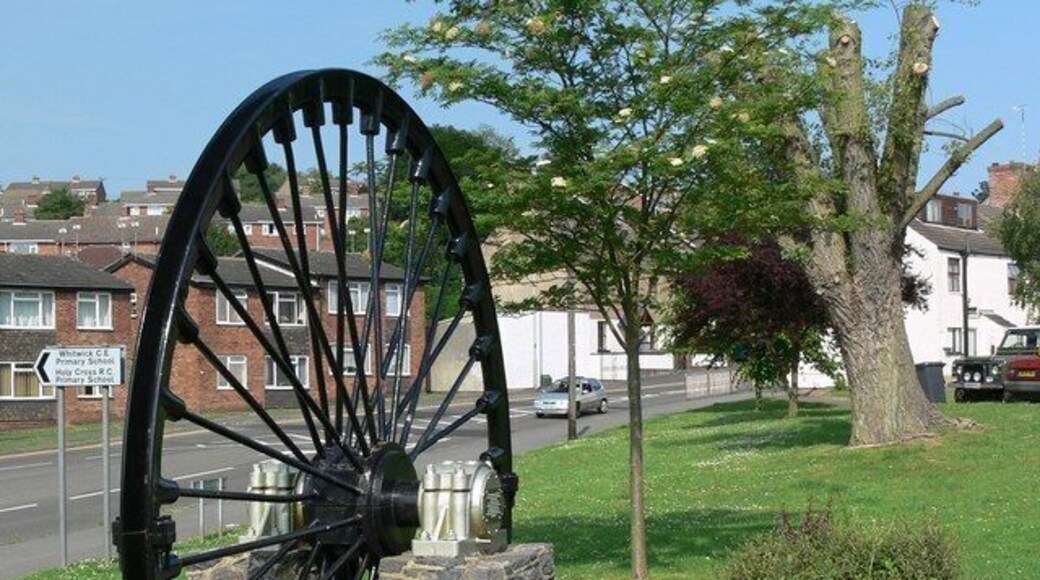 The Whitwick Colliery Winding Wheel. Located along the strangely named City of Dan. Also see: 462020