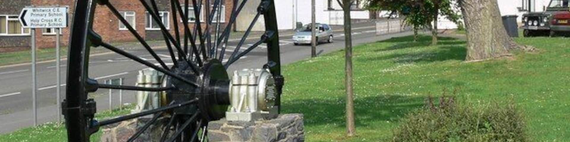 The Whitwick Colliery Winding Wheel. Located along the strangely named City of Dan. Also see: 462020