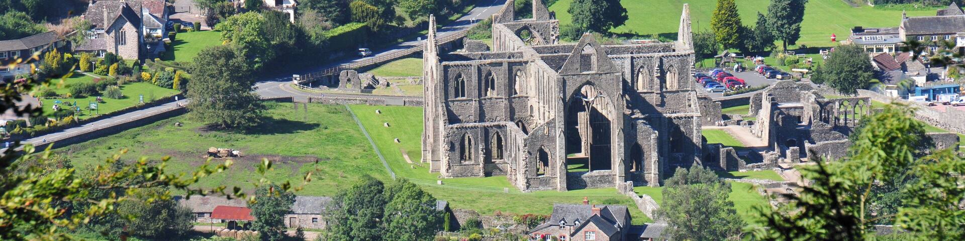 Tintern Abbey from Devil's Pulpit