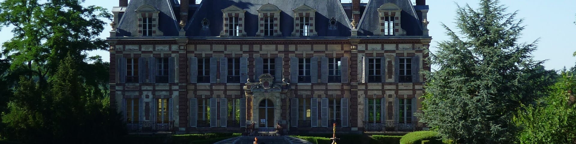 Château de Nogent-Le-Roi