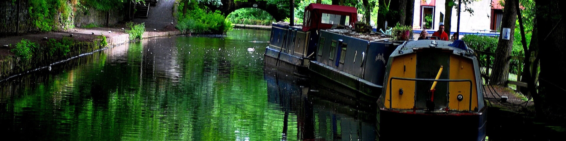 Huddersfield narrow canal