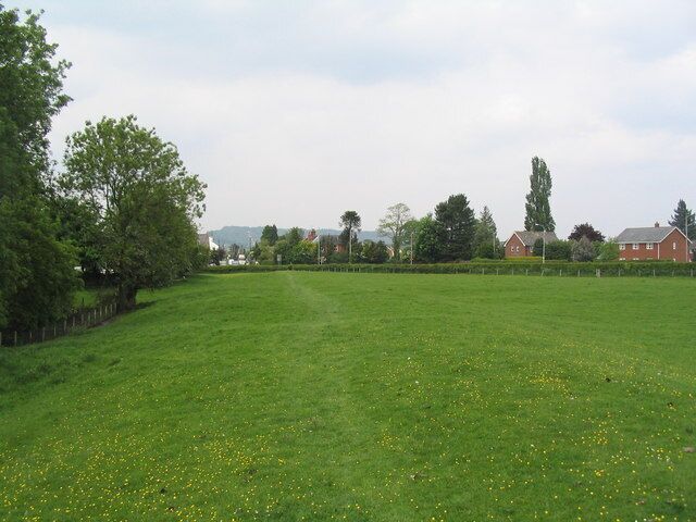 The Dyke and its Path at Four Crosses