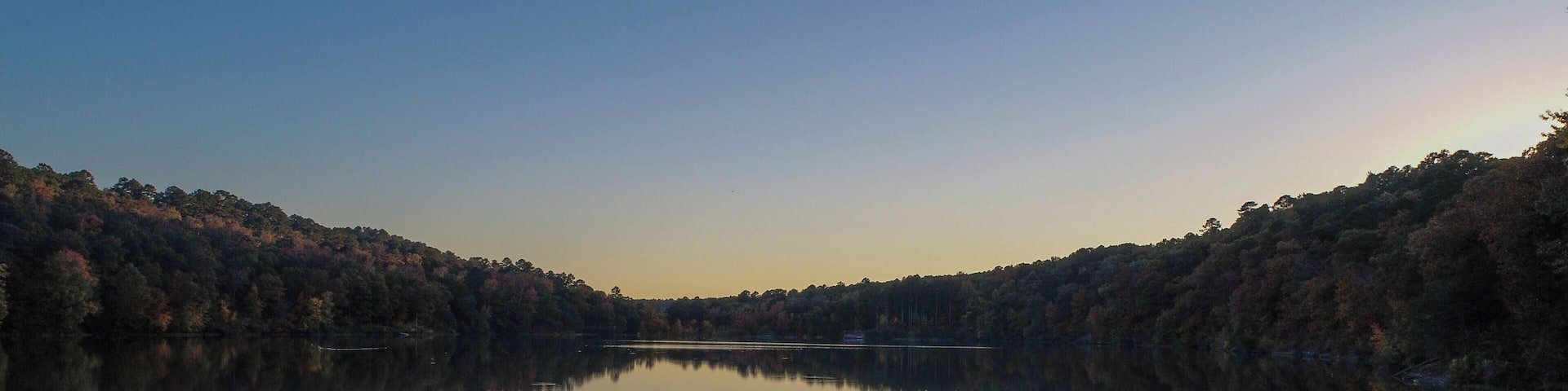 We spent a weekend at this lake hiking, climbing, and mushroom hunting. The weather was perfect for camping, and this hidden lake has a great campground and community center for visitors! #Nature #Trovember #LifeAtExpedia #LifeAtExpediaGroup