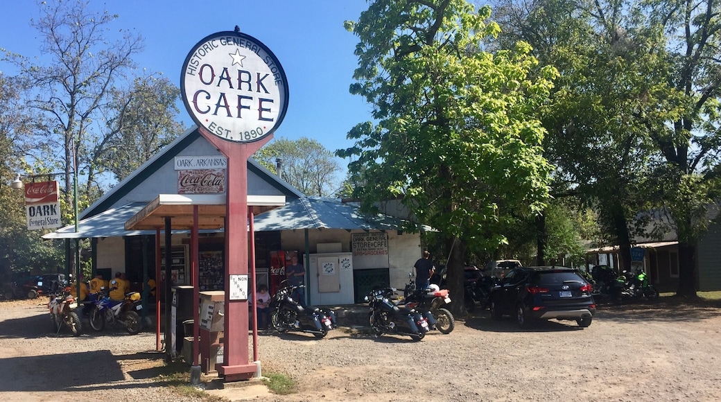 Dating to 1890 this was the local General store it is now a cafe with great burgers, pie and breakfast. The drive to and from it is also beautiful making it worthwhile.