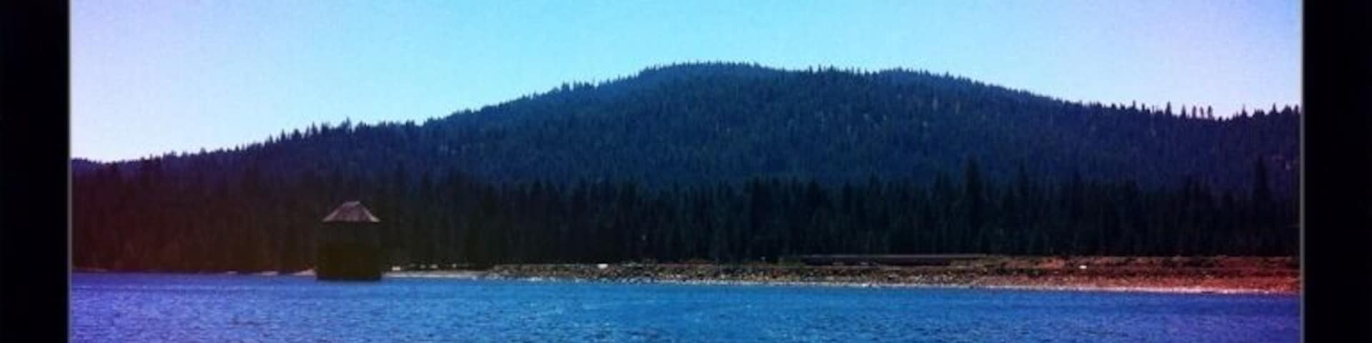 View of Canyondam on Lake Almanor.
