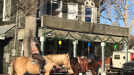 Doyle is a cute little historic town, great place for photography!