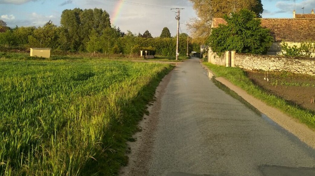 Rainbow 🌈, clouds curve match