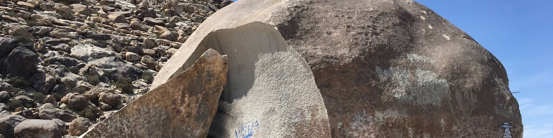 Largest free standing boulder in the world.