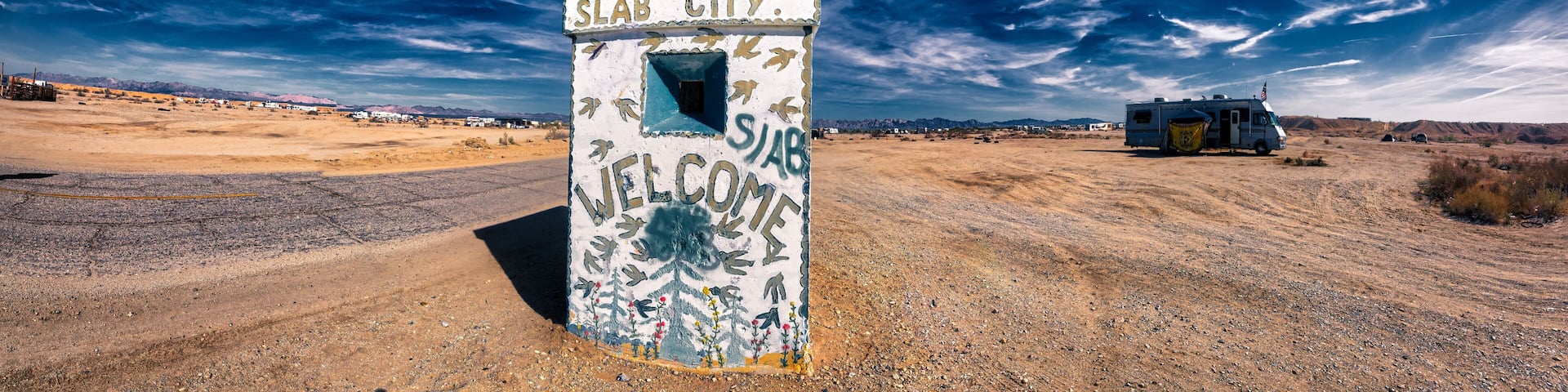 Entrance to Slab City panorama
