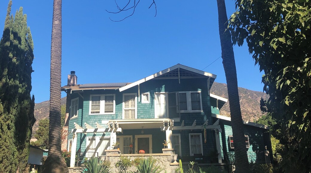 Home Sweet Home at Sierra Madre, CA - USA. #Trovember